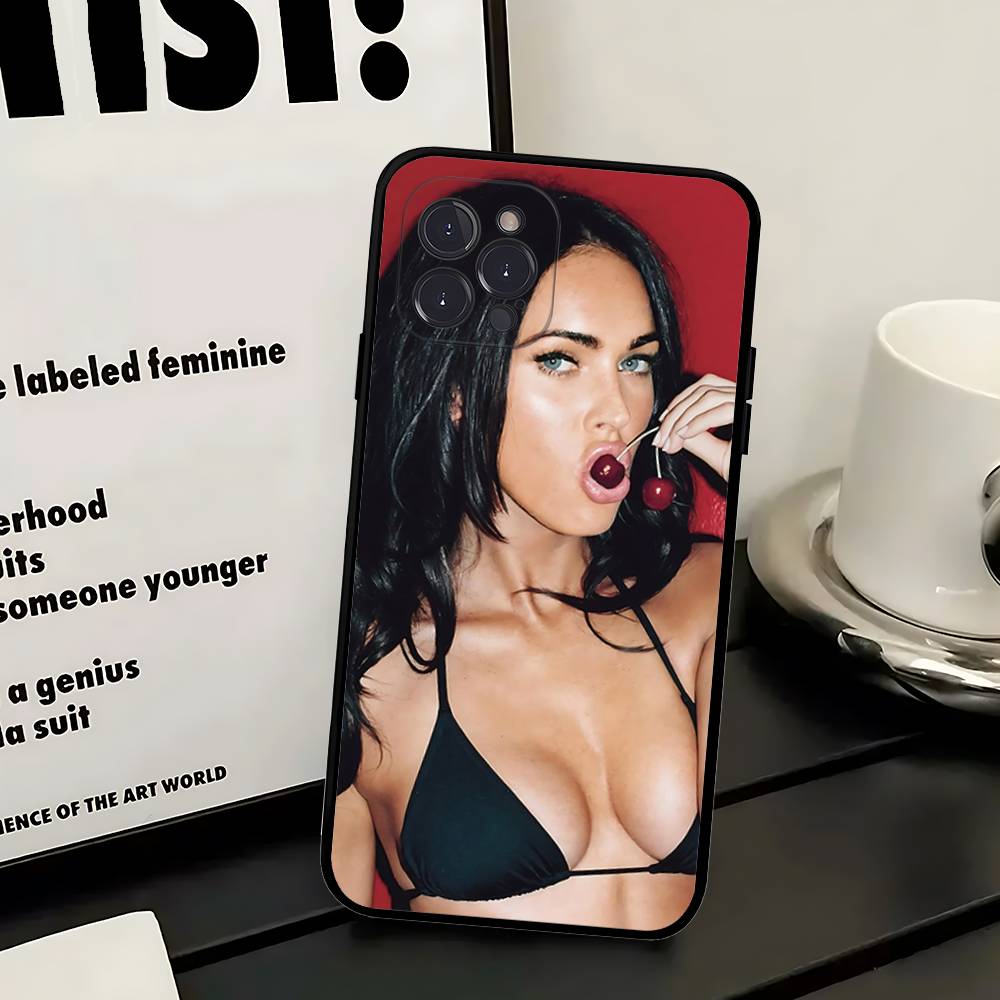 

Jennifers B-Body Megan Fox Phone Case For IPhone 16 Pro Max 15 17 Plus 14 13 12 Mini 11 Black Cover iPhone 11 pro