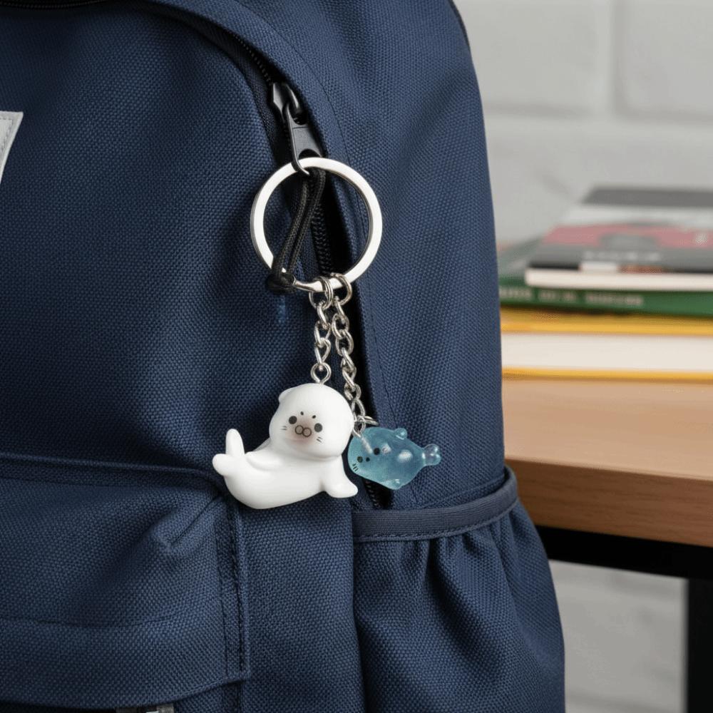 3Pcs 3D Design 3D Luminous Keychain Luminous Feature Simple Design Sea Lion Keychain Resin Material Creative Style Key Holder