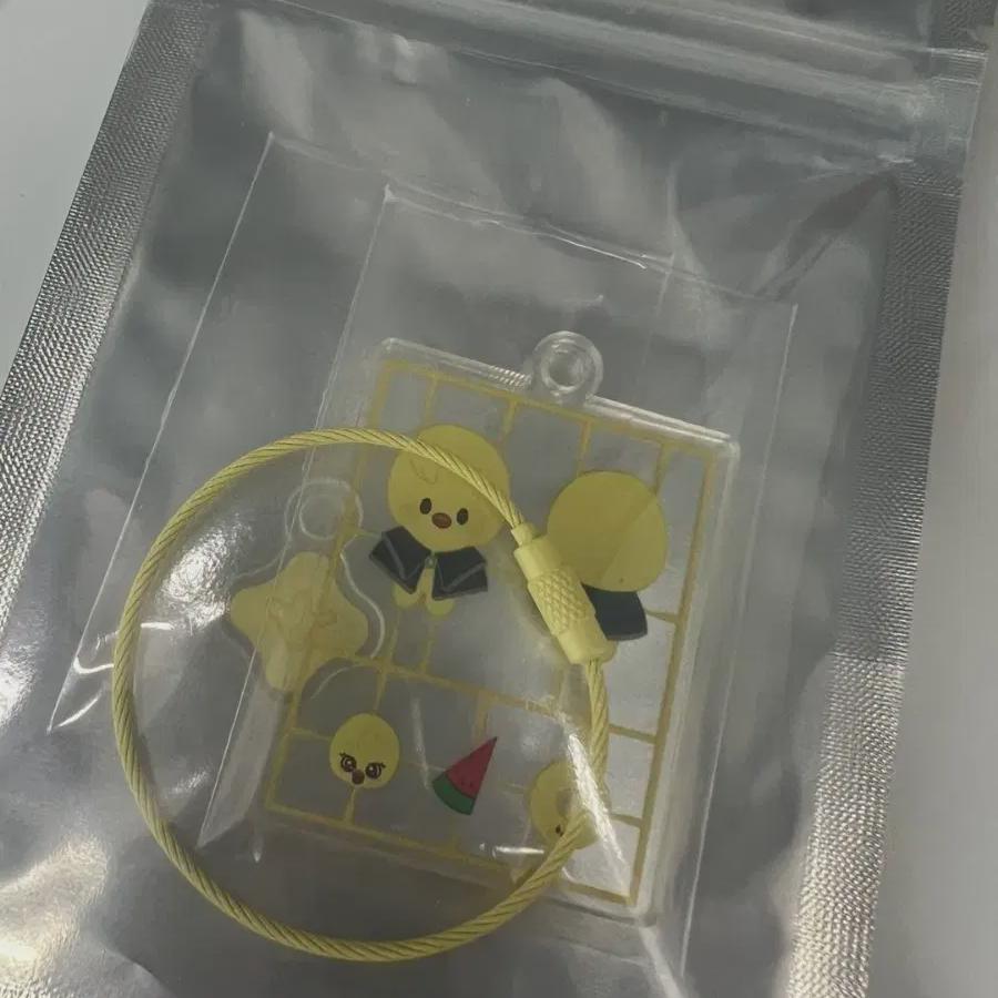 

Брелок для ключей Skzoo Diy Busan Popup Store Стоимость