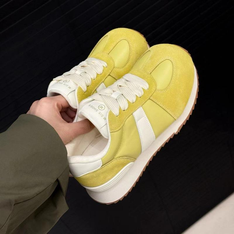 New Spring and Autumn Sports Running Casual Versatile Women's Thick Bottom Lightweight Round Head Daddy Non-Splendid