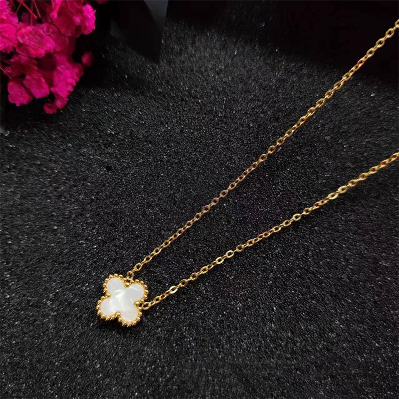 Four-Leaf Clover Necklace Double-Sided Lucky Grass Titanium Steel Does Not Lose Colour Women's Necklace Classic Fashion Collarbone Chain