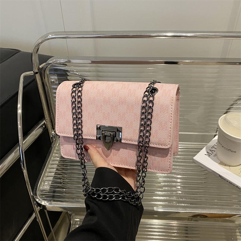 Retro Premium Texture Messenger Bag New Chain Small Square Bag Commuter Shoulder Armpit Bag Women