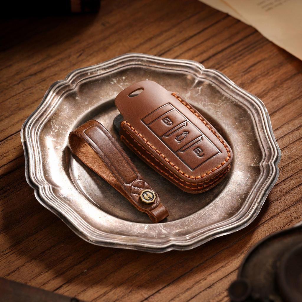 Retro Leather Key Cover for Changan CS75/Yidong – Men's Simple Cowhide Protection