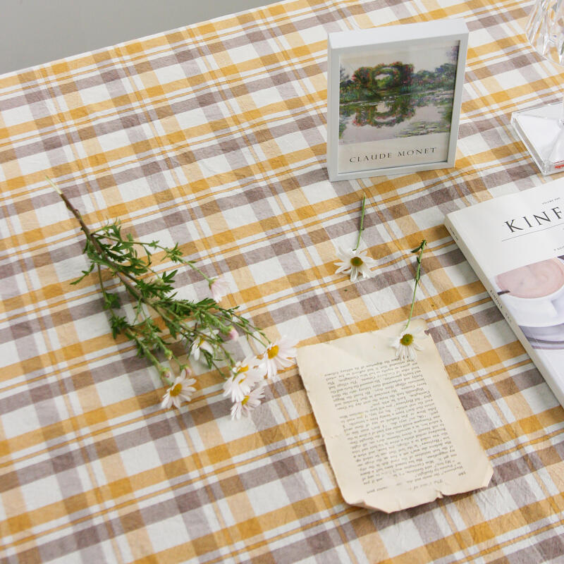 Mood Check Beige Tablecloth/Dinning Tablecloth 130x210 Beige (130x210)