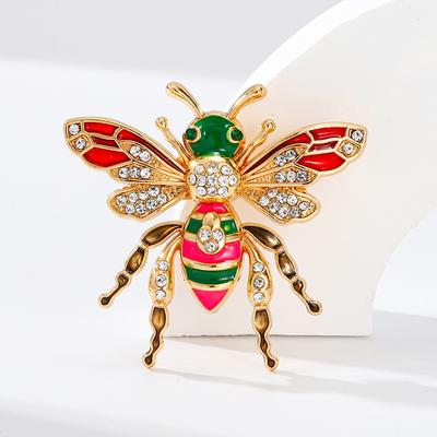 Spilla a forma di ape carina, versatile, neutra, bicolore, strass, insetti che gocciolano olio, accessori per abbigliamento, corpetto