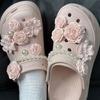 NEW 8/17Pcs Summer Fashion Holes Shoe Charms Buckle Accessories Advanced Bouquet Pearl Chain DIY 3D Flowers Shoes Decorations
