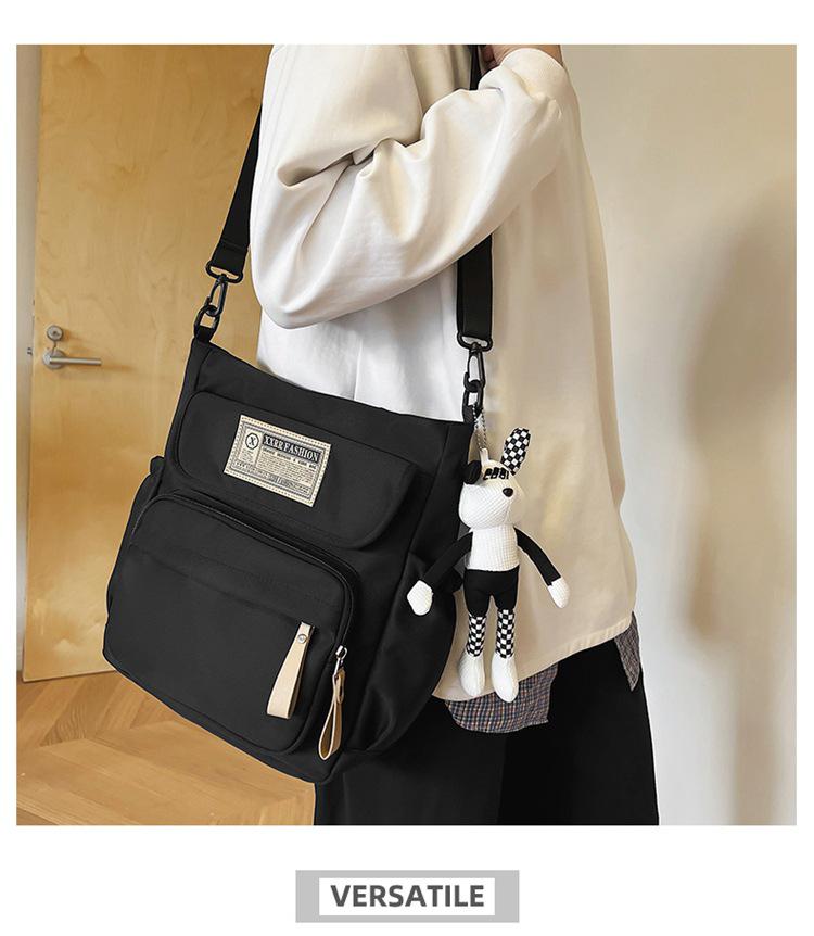 Unisex Large Capacity Messenger Bag - Korean & Japanese Style Student Commuter Shoulder Bag