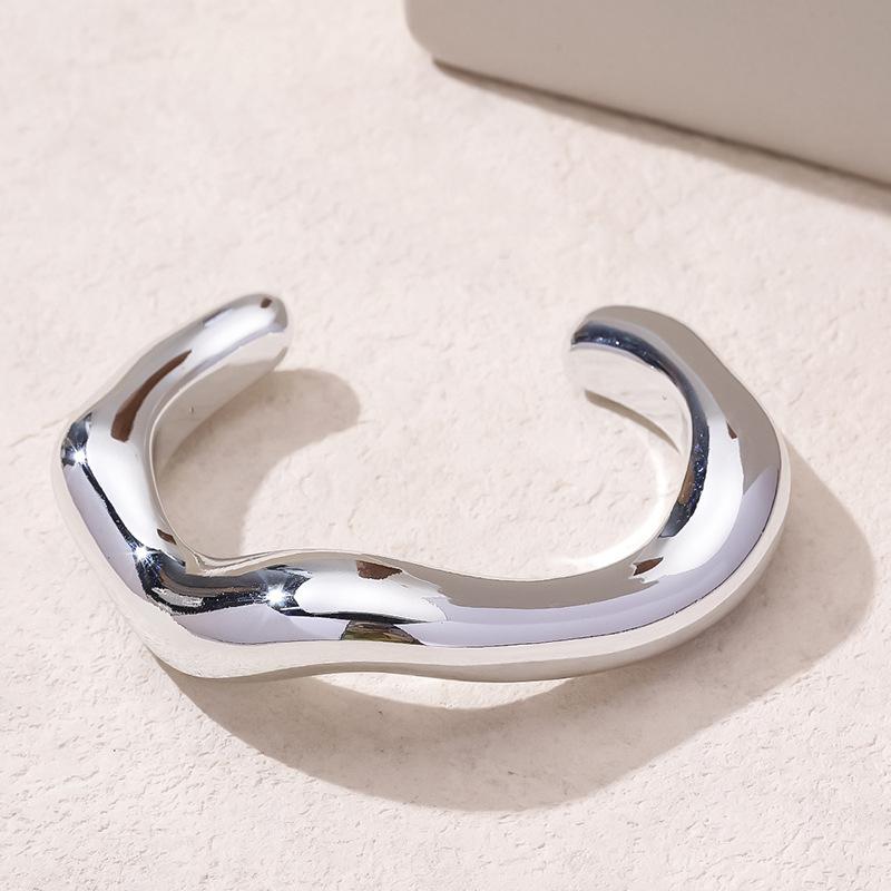 Trendy Big Cuff Bangles Bracelets Women Vintage Statement Plastic Geometric Open Bangle Hip Hop Punk Gold Silver Color Jewelry