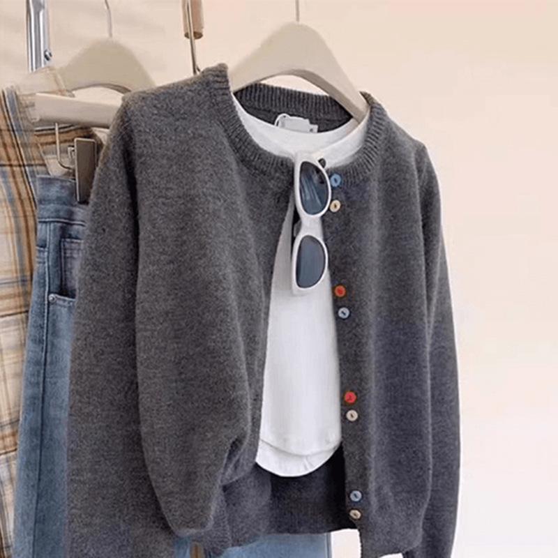 2026 Spring/Autumn Women's Grey College Style Pure Wool Cardigan with Colorful Buttons - Round Neck, Short Sweater Coat.