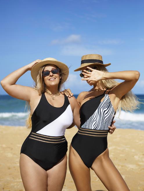 Costume da bagno snellente con stampa zebrata bianco e nero monospalla per donna Costume da bagno snellente con stampa zebrata bianco e nero monospalla per donna XXL