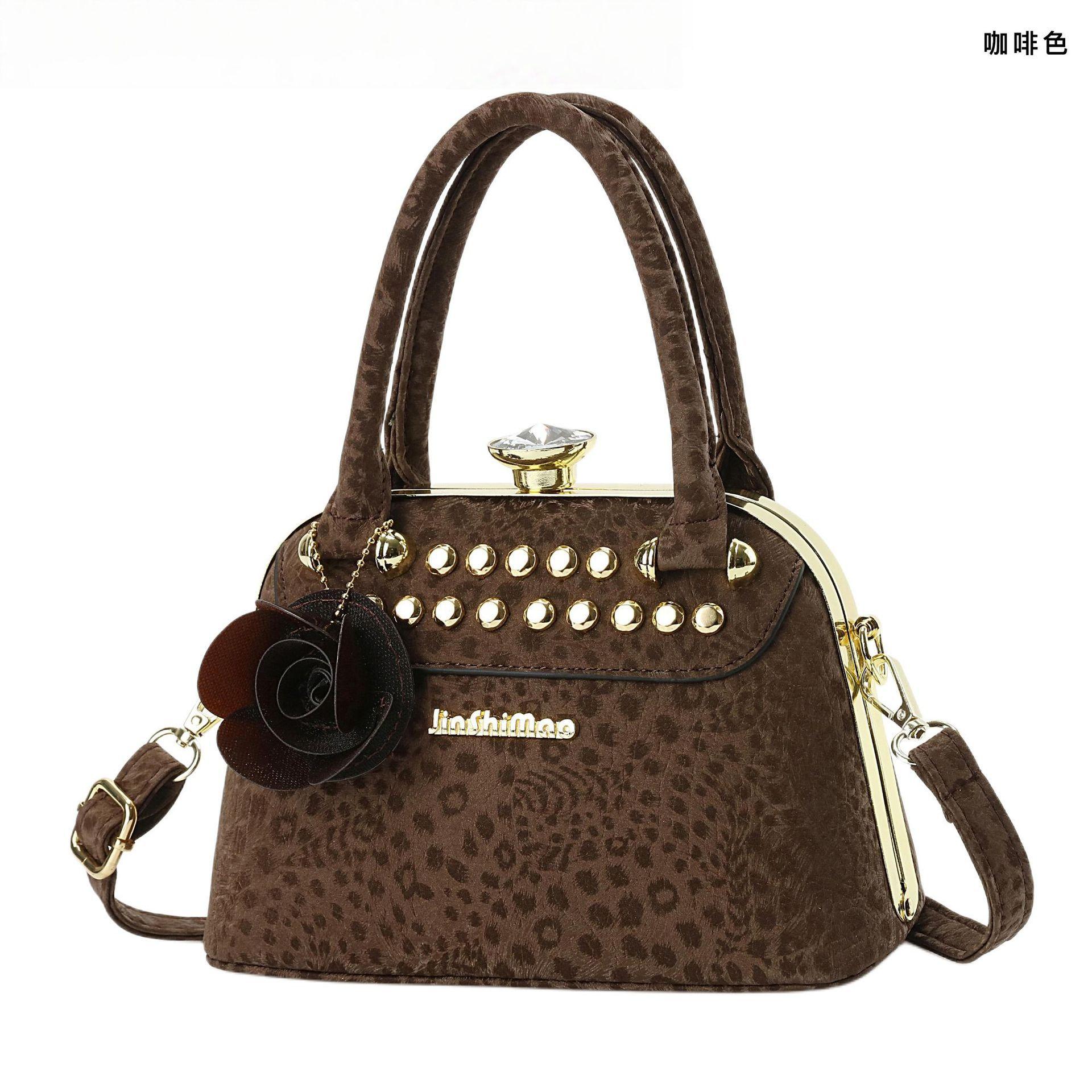 2026 New Rivet Decorated Crossbody Bag Versatile Temperament Single Shoulder Women s Bag