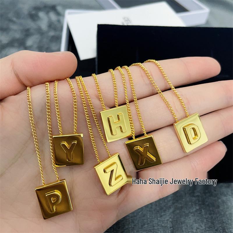 CELI Arc de Triomphe Initial Pendant Necklace - Luxury Niche Design