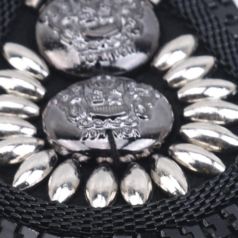 British Style Brooch Small Suit Shoulder Strap Multi Tassel Rivet Epaulet Epaulette Pin On Women Men Suit Supplies