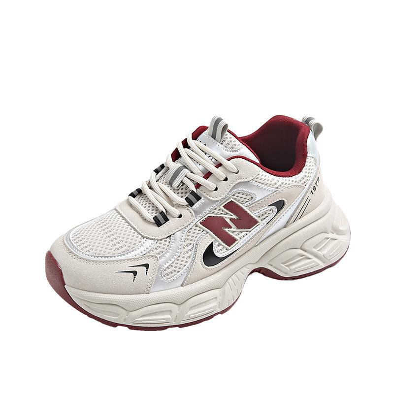 BN neue atmungsaktive Frühjahrs- und Herbst-Dicke-Sohle Freizeit-Höhensteigerung verschleißfeste College-Board-Schuhe