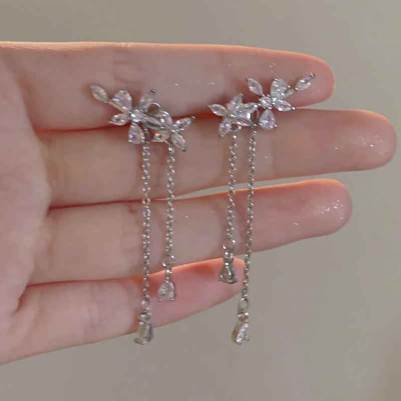 111 Silver Needle Diamond Flower Earrings High Temperament Sweet Tassel Earrings Women's Fresh Fashion Long Earrings