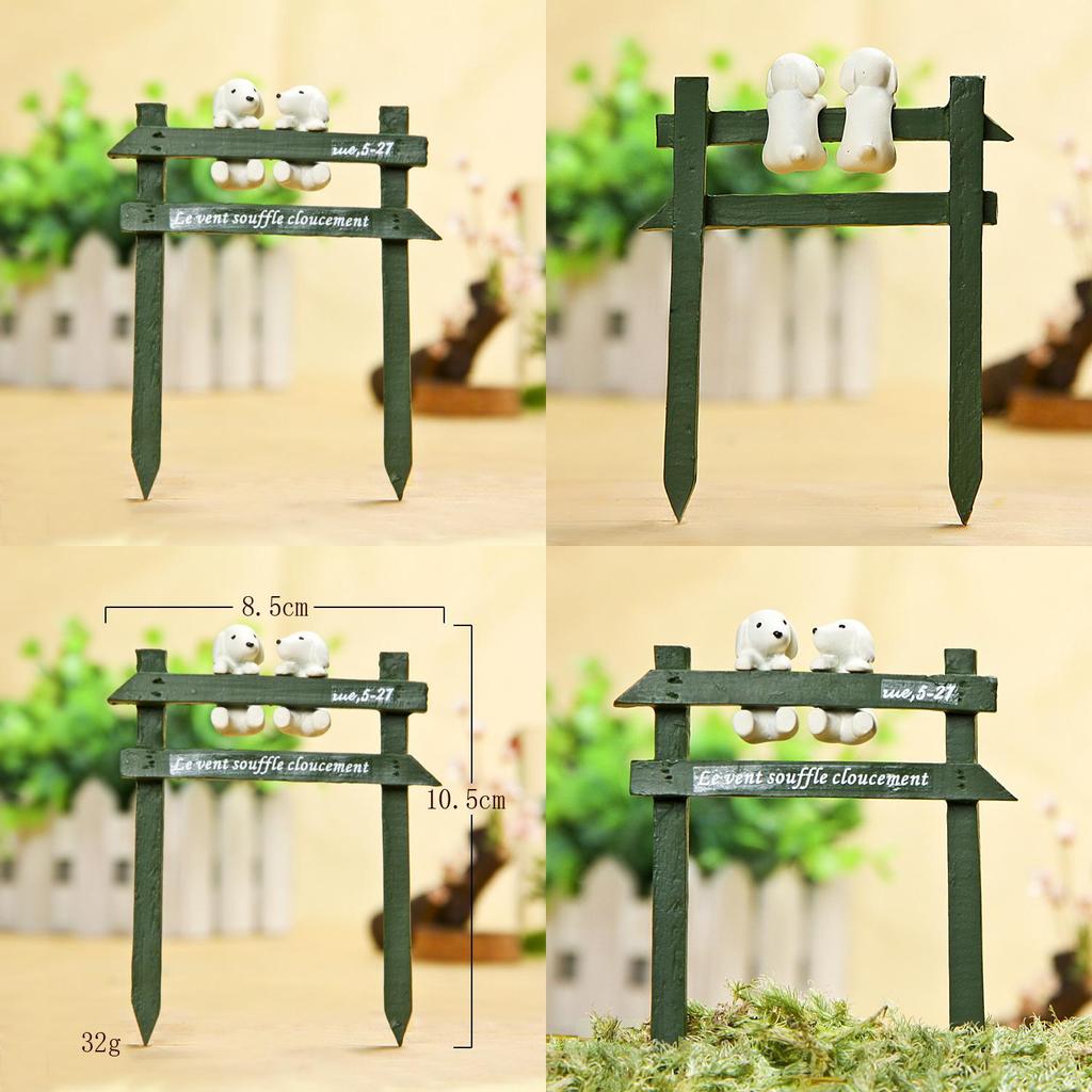 Creative Fence White Dog Scene Mini Model Ornament For Garden Decoration