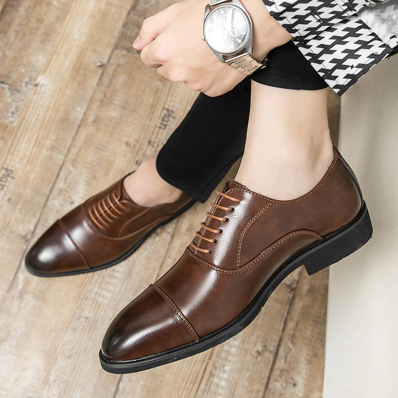 Herren Slipper Luxusmarke Leder Anzugschuhe Atmungsaktiv Slip-On Einfarbig Formell Lässig Schuhe Handgefertigt Designer Herrenschuhe Mokassin