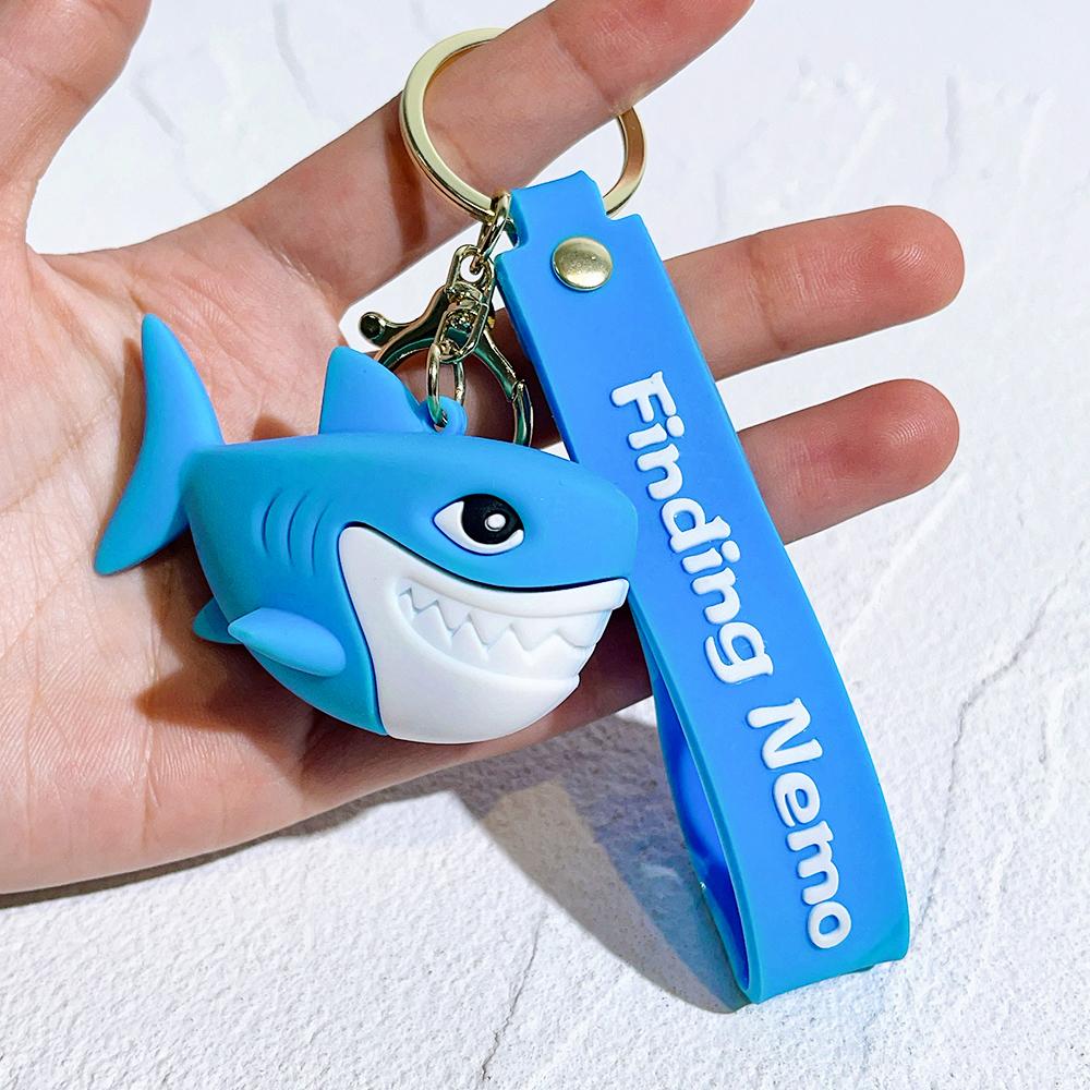 Llavero de Personalidad de Buscando a Nemo Dibujo Animado Pez Feo Nemo Dory Llavero Colgante Encanto para Bolso Accesorios para Llaves de Coche Juguetes Regalos