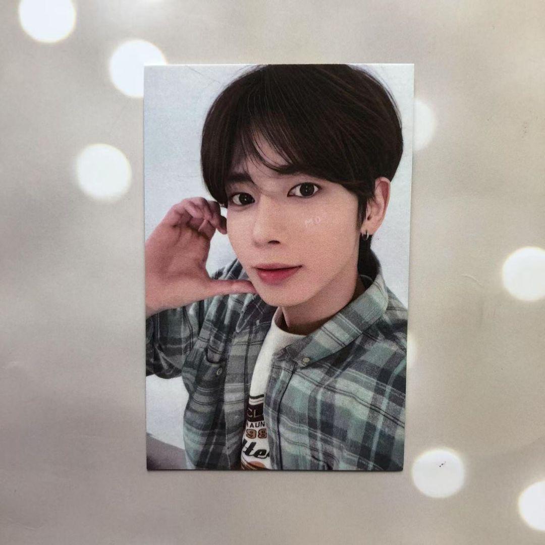 

[USED] TXT Korean Fan Meeting MOAZONE FC Exclusive Taehyung Trading Card