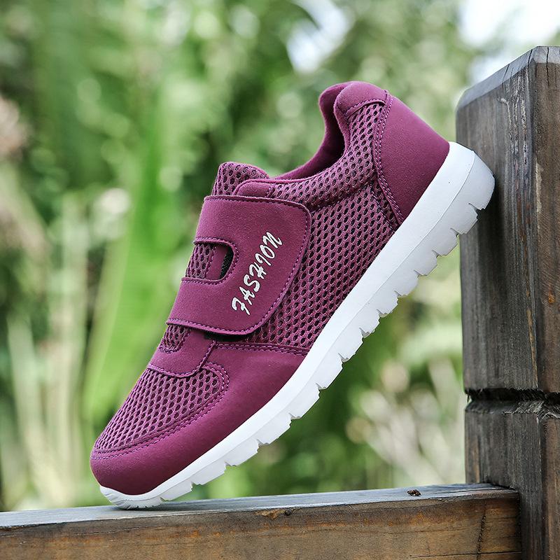 New Arrival 2 Breathable Mesh Couple Sport Shoes Couple Outdoor Jogging Trekking Sneakers Casual Shoes Hiking Shoes 567