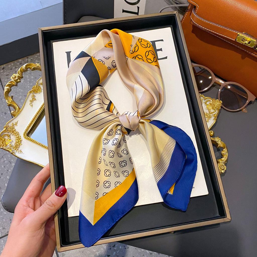 Small Silk Scarf Women'S Versatile High-End Decorative Square Scarf Professional Small Scarf Simulation Silk Korean Version Streamer Bag