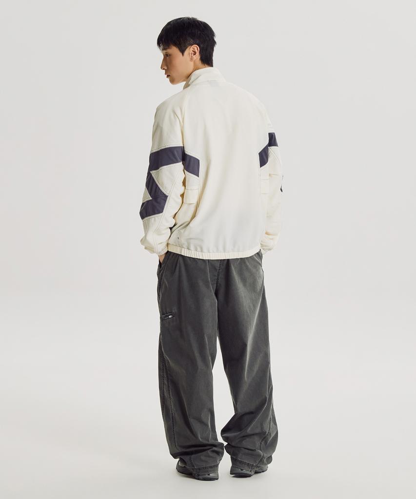 New Balance Nbnag31833 / Uni Escape Stand Neck Warm-Up Jacket (Ivory)
