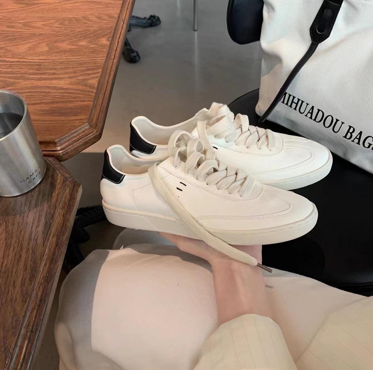 

Совместные мягкие коровьи кожаные повседневные маленькие белые туфли женские 2025 новые кожаные универсальные дышащие с круглым носком спортивные на плоской подошве 35