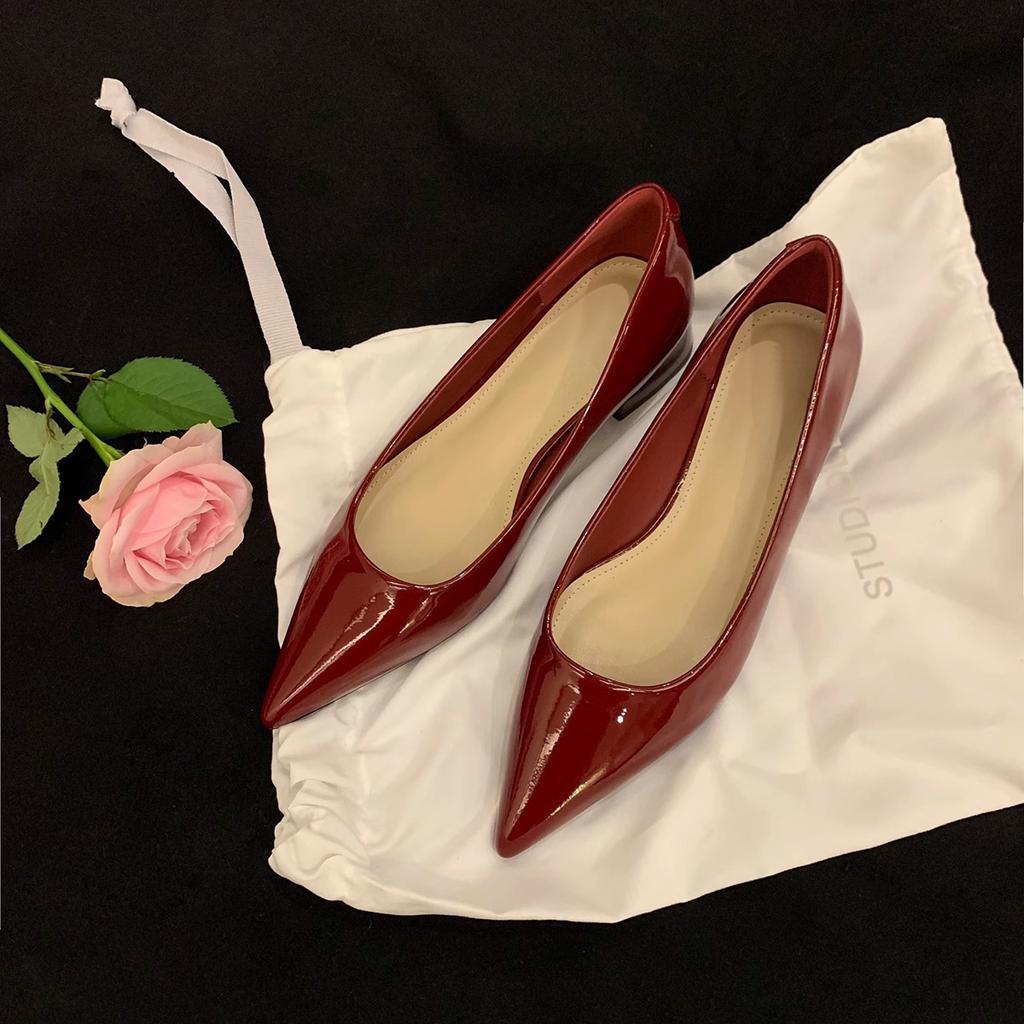 One-pedal temperament fairy wind pointed Doudou shoes versatile commuting shallow mouth thin simple low-heeled single shoes female spring and autumn