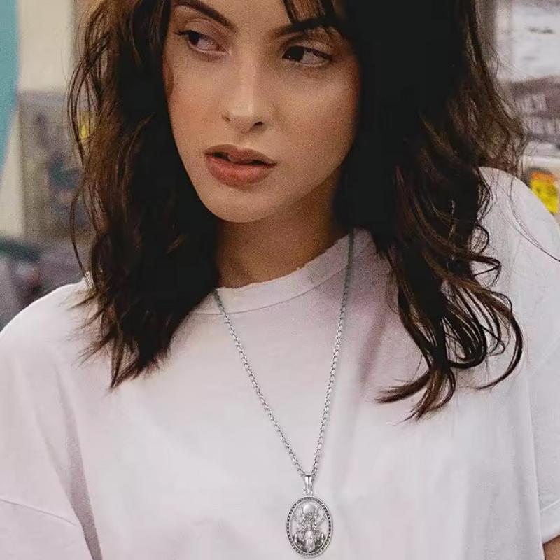 Witchy Necklace Jewelry For Women Girls Triple Moon Goddess Hecate Pendant With Stainless Steel Necklaces Chain Gifts For Her