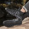 Outdoor Hiking Sneakers Non-slip Climbing Sports Shoes Breathable Mesh Casual Shoes Fashion High Top Trainers