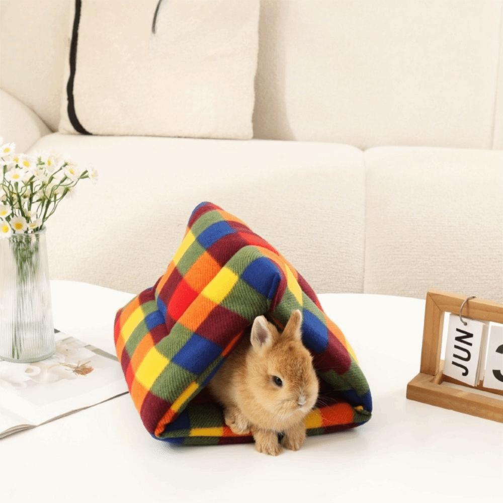 

Semi-Enclosed Rabbit Cotton Nest Warm Hamster Triangle Tent Autumn and Winter Style A