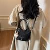 Autumn and winter simple large-capacity commuter underarm bag women's bag 2025 new tote bag versatile oil wax leather shoulder bag
