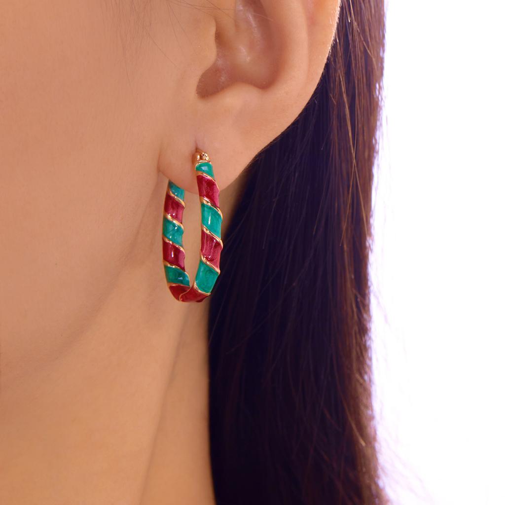 Minimalist Red Green Twist Round Circle Earrings for Women  Christmas Colorful Earrings Ear Hoop Festival Jewelry Gifts