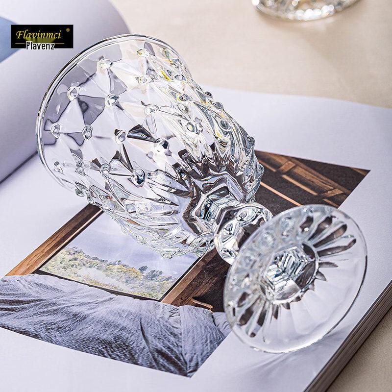 Flavinmci French Vintage Diamond Stemmed Glass Set