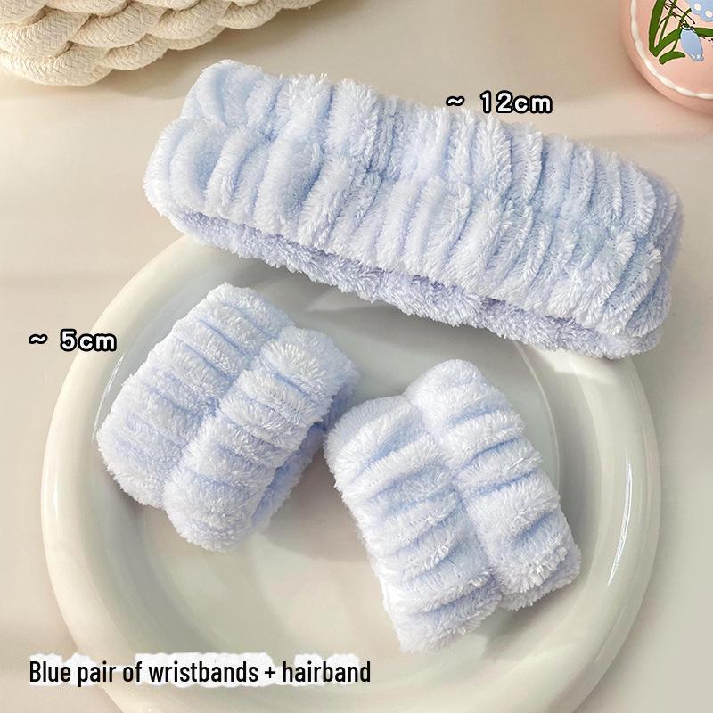 Entzückende Cartoon-Toast- und Reisbällchen-Flanell-Gesichtswascharmbänder: Feuchtigkeitsbeständiges, saugfähiges Haarband-Set für Herbst & Winter (3 Stück)