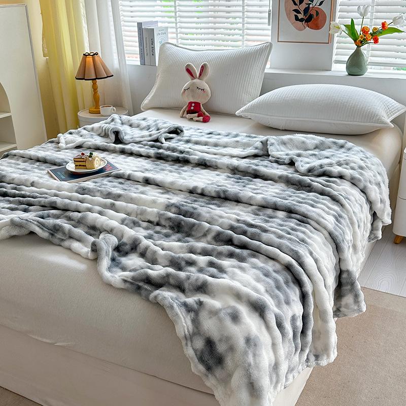 Luxurious Faux Rabbit Fur Bed Blanket - Soft, Thick, and Warm Throw All Seasons, Versatile for Sofa, Shawl, Travel, and Gifts