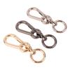 2 st Metall Fjäder Snäpphakar Klämma Bilnycklar Nyckelring Trigger Fjäder Vridbara Spännen För Väskor Nycklar