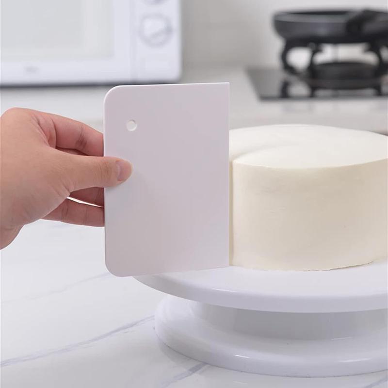 2Pcs Cake Scraper Set Cake Decorating Tools Plastic Cake Smoother Scraper Kit Pastry Cream Butter Scraper Tools DIY Baking Tool