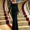 Elegante Abito da Sposa in Pizzo Primaverile con Maniche Lunghe per Spose ed Eventi Formali