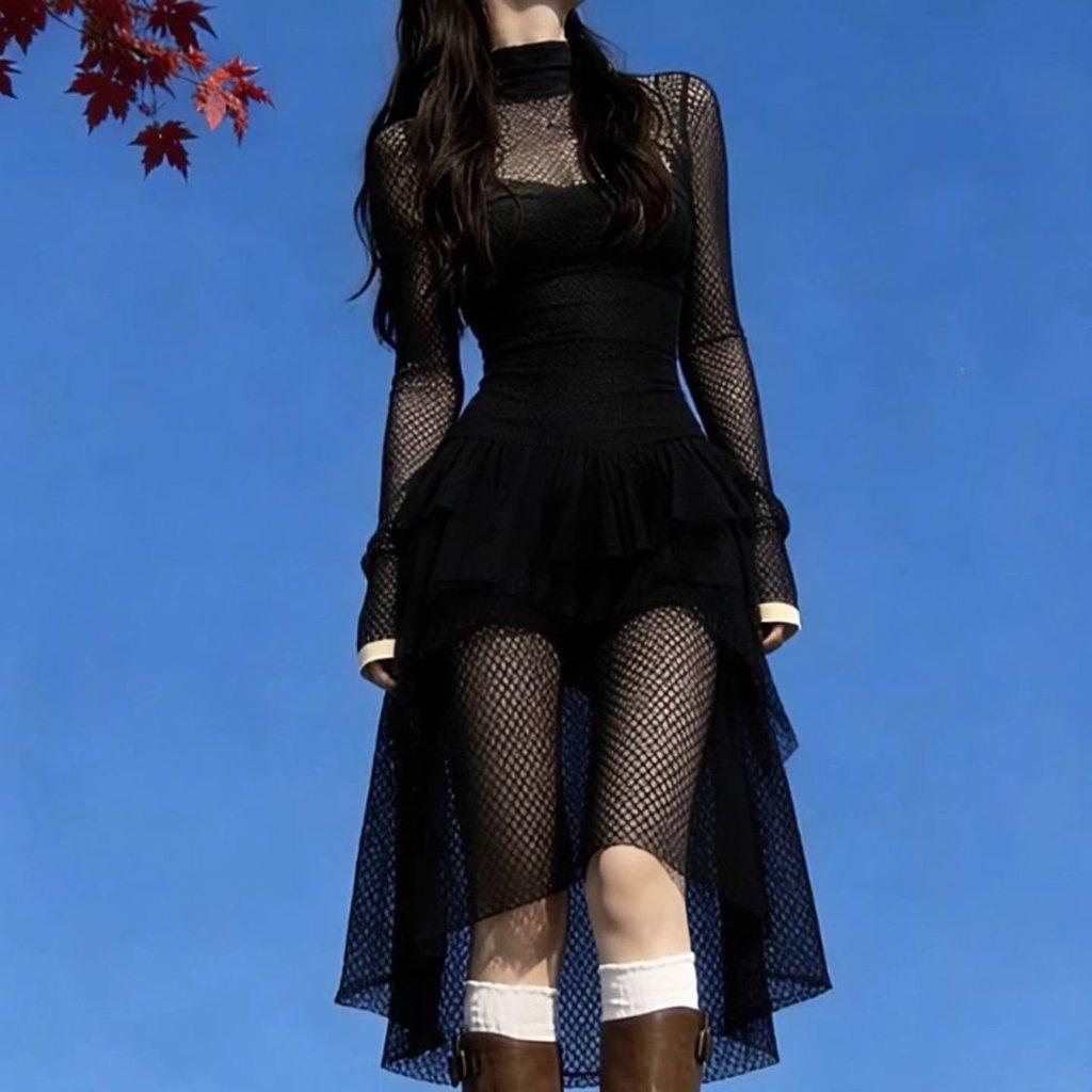 Klassisches Strickgewebe Schwarzes Netz-Taillenkleid Mit Langem Ärmel Für Frühling 2025