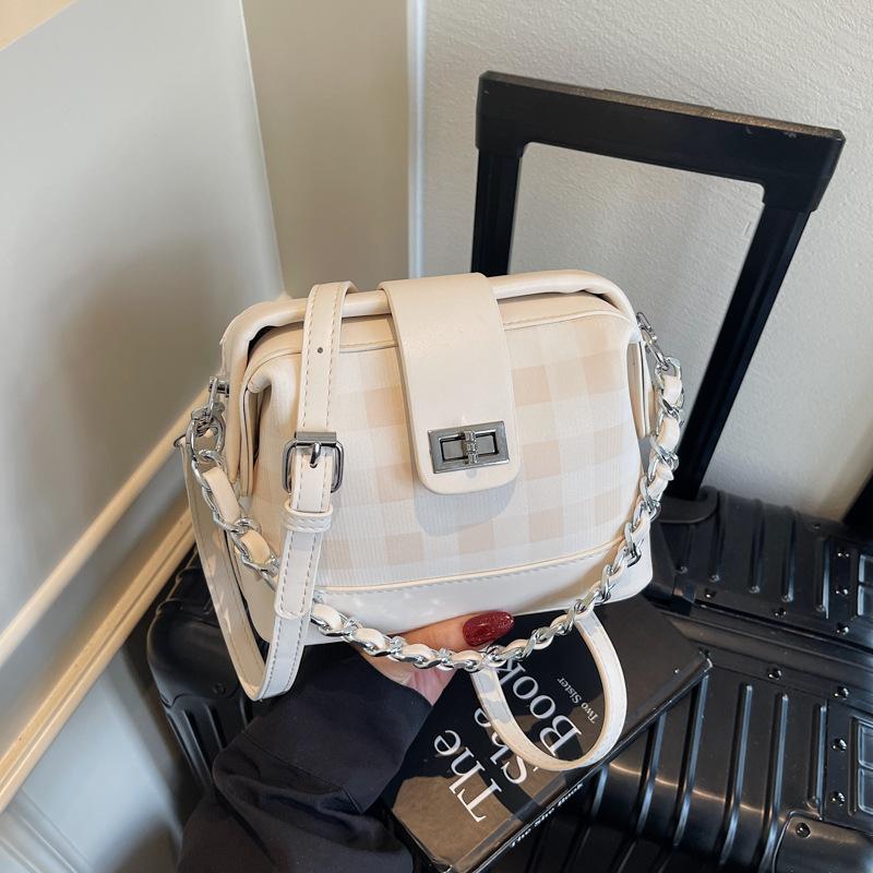 New summer women's bag shoulder armpit bag messenger bag simple plaid small square bag versatile handbag