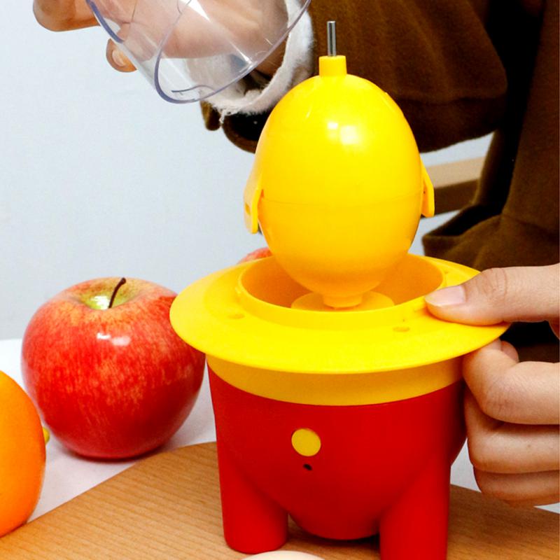 1200mAh Electric Egg Scrambler for Eggs Egg Shaker Portable Electric Egg Spinner Egg Yolk White Mixer with Sucker Cute Mini