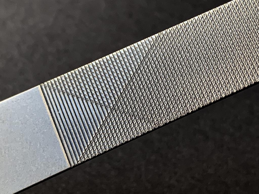 YOSHIDA YASURI Nail File Silver 140 Blister