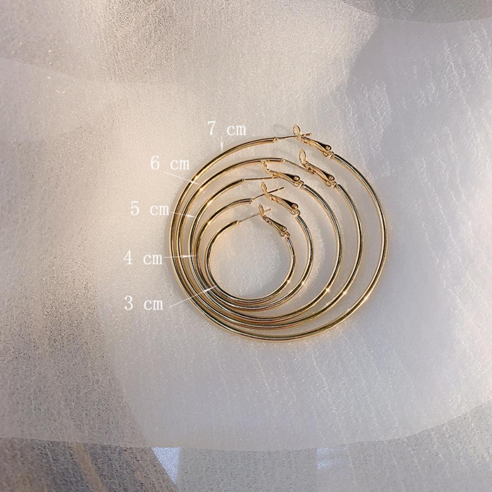 Simple Exaggerated Large Circle Hoop Earrings for Women Personality Trendy Plain Ring Earrings Jewelry Multiple Sizes Available