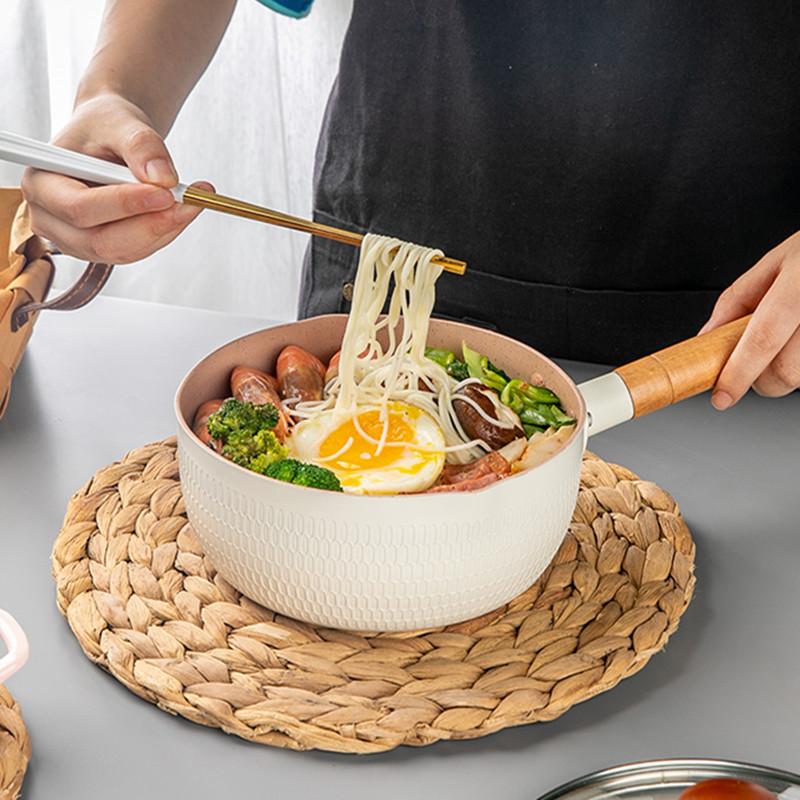 Cratiță antiaderentă de bucătărie cu mâner de lemn Tigaie cu omletă Oale de gătit Supă de lapte Ustensile de bucătărie Aragaz cu inducție universal