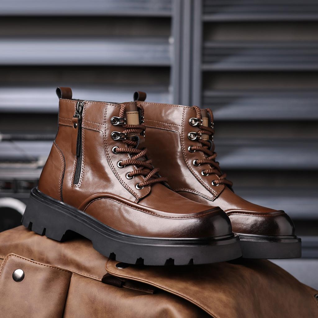 Luxury Quality Designer Men Genuine Leather Shoes Outdoor Business Casual Leather High Top Boots Lace Up Outdoor Motorcycle Boot