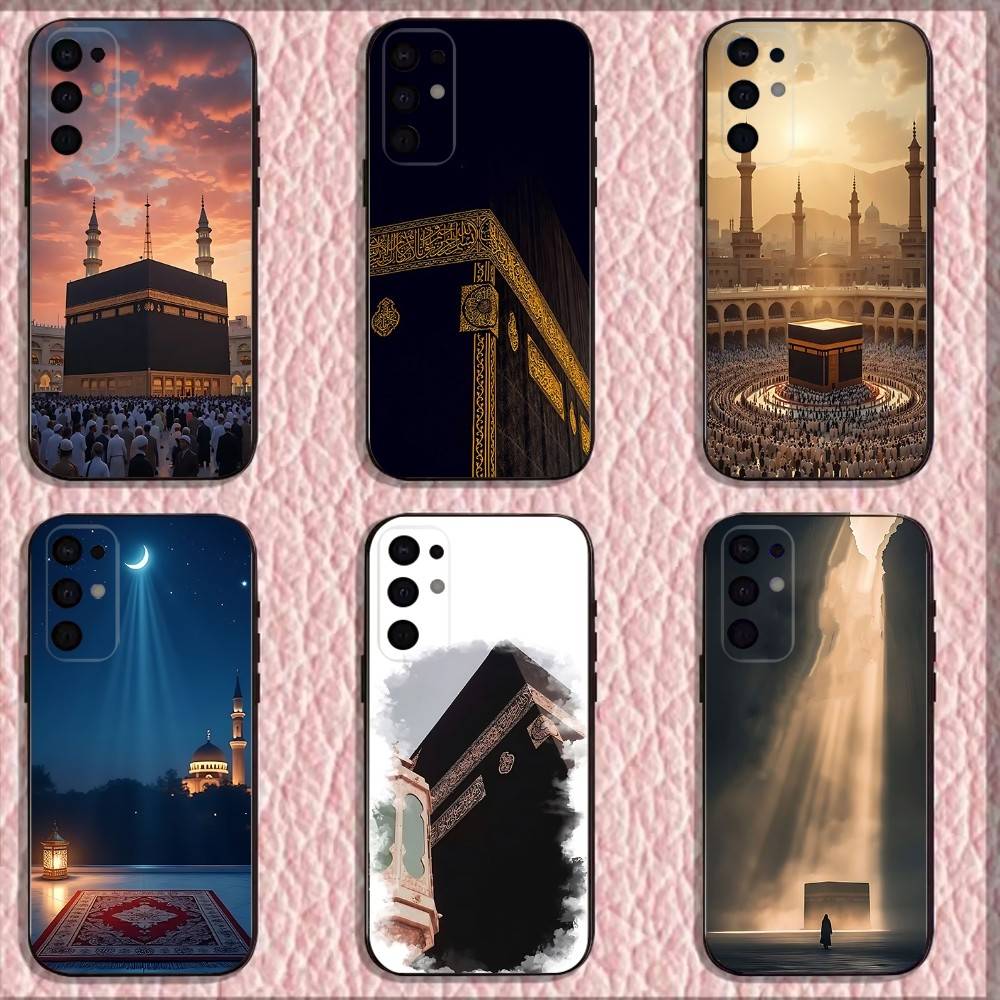 Moslem and kaaba Phone Case For Samsung S25,S24,S21,S22,S23,S30,Ultra,S20,Plus,Fe,Lite,Note,10,9,5G Black Cover