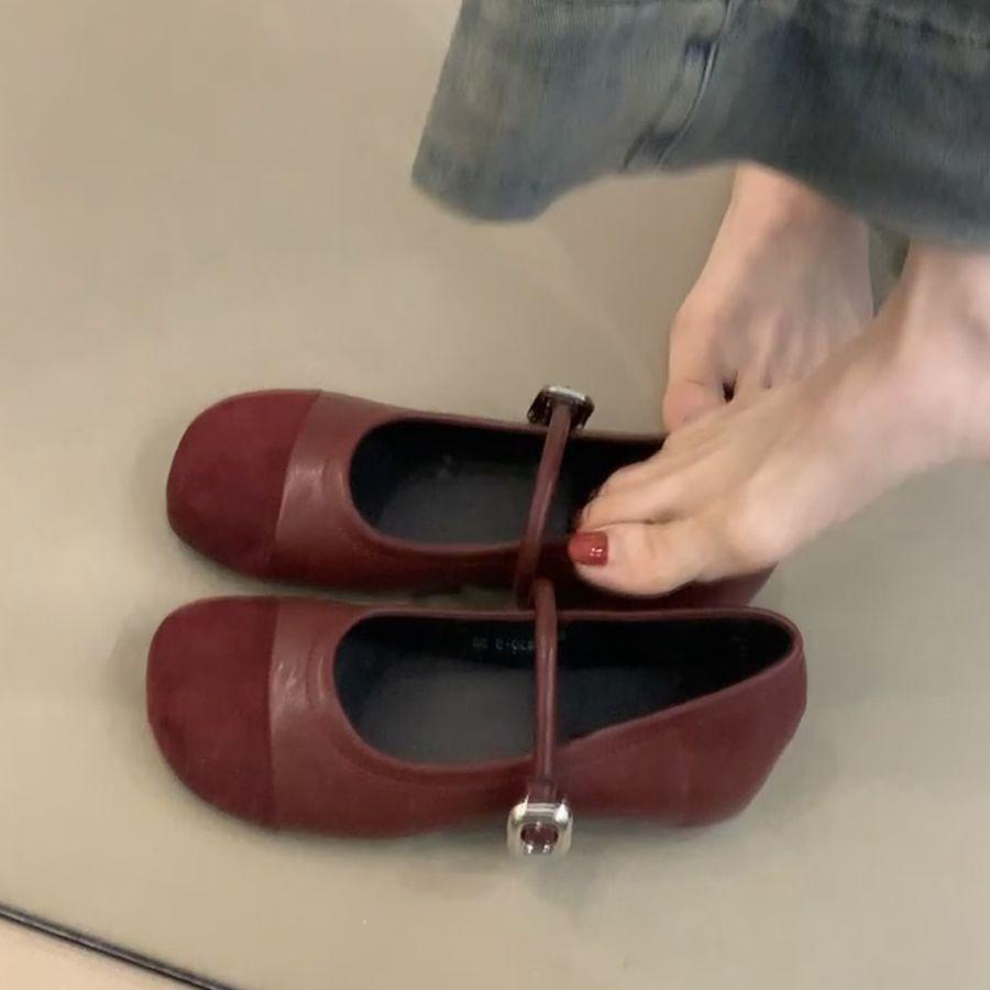 Round head retro inner height increase Mary Jane women's shoes light mouth fashionable versatile one word with French evening wind ballet shoes