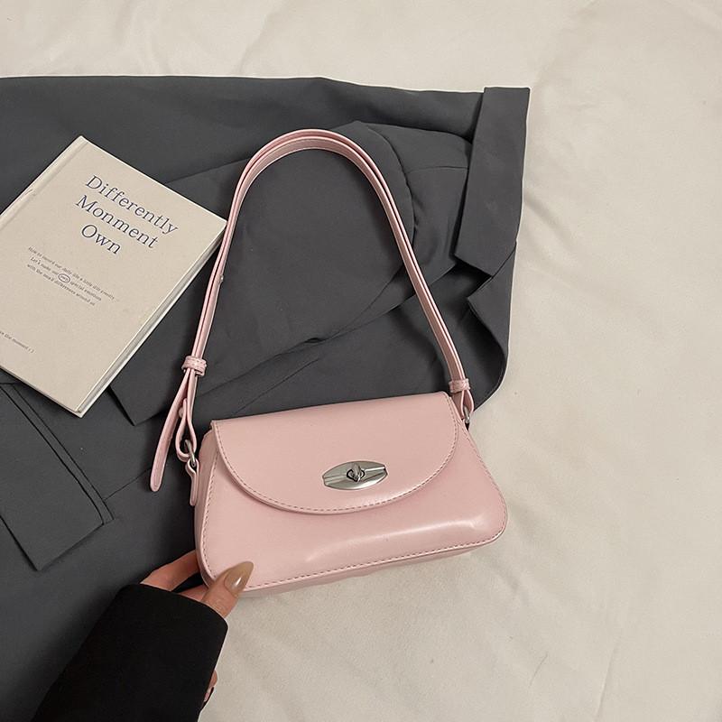 IELGY Trendy All-Match Small Square Bag Fashion One-Shoulder Casual Messenger Bag