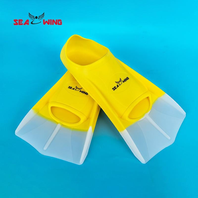 Kids Silicone Swim Fins Swimming Training Frog Kick Practice Lightweight Short Blade Dive Children Adults